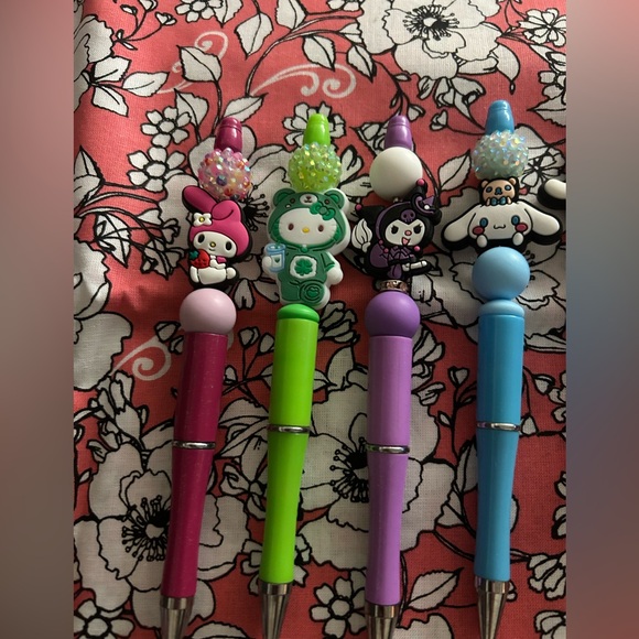 Hello kitty and friends handcrafted pens (pick one) - Picture 7 of 8